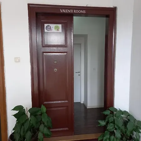 Valenti krevet i doručak