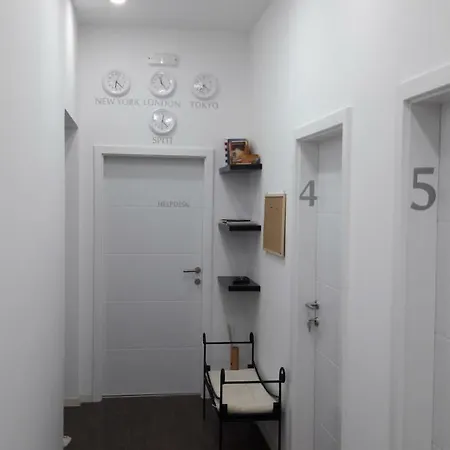 Valenti krevet i doručak 4*