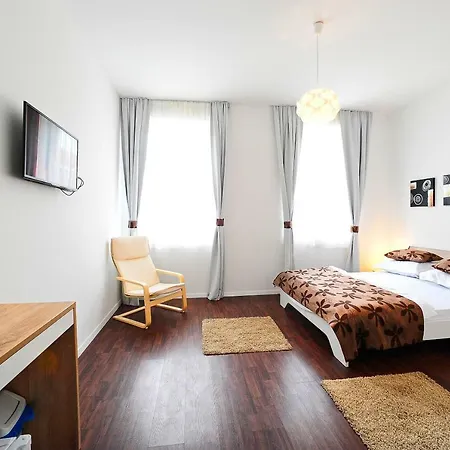 Valenti 4* スプリト