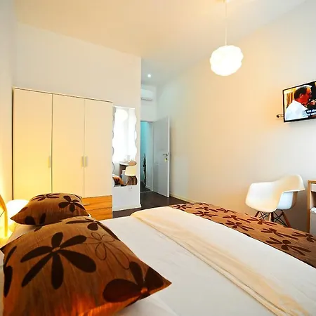 Valenti 4* スプリト