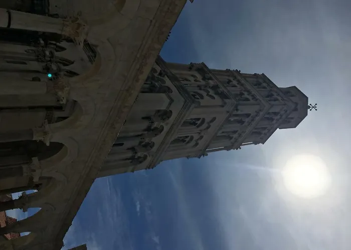 Valenti לינה וארוחת בוקר