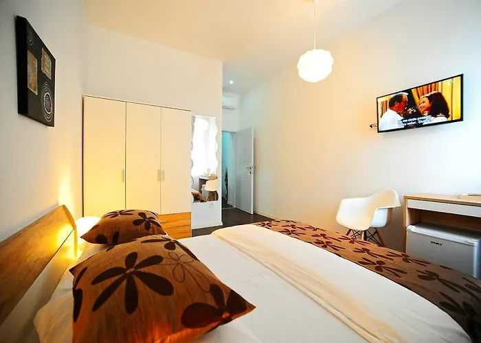 Valenti 4* ספליט