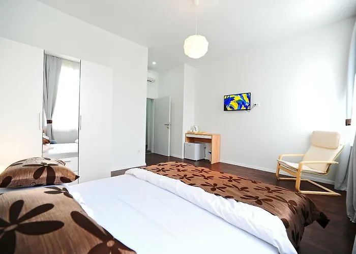 Valenti 4* ספליט