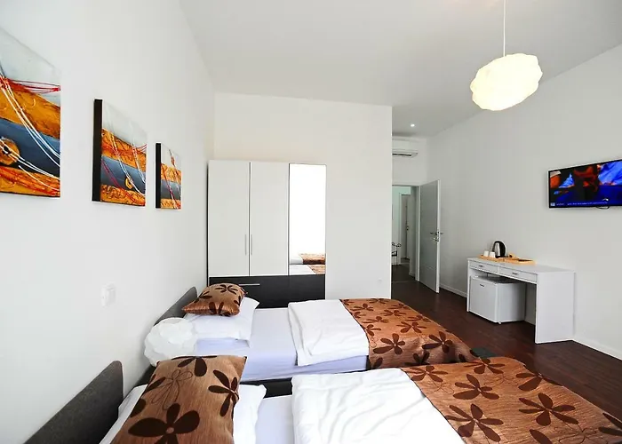 Valenti 4* ספליט