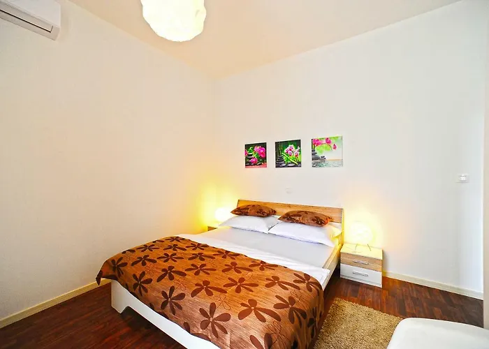 Valenti Bed & Breakfast